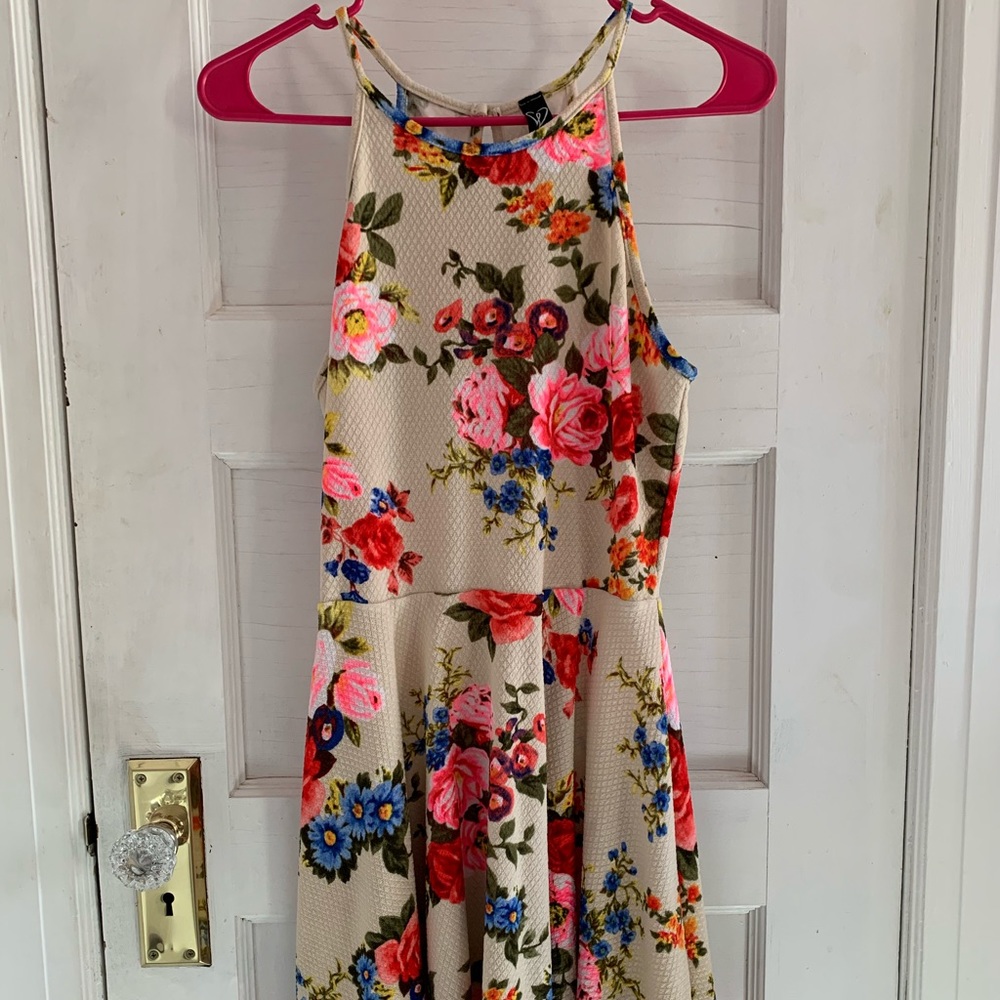 Cute, floral sun dress